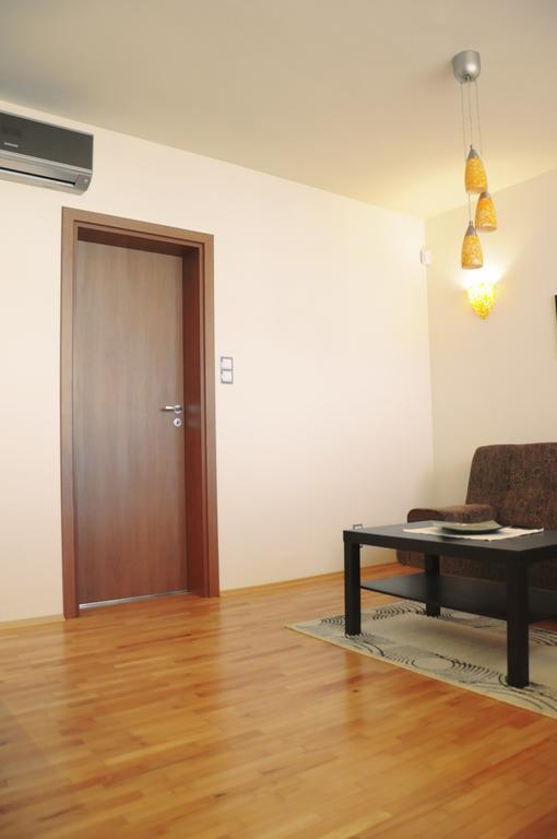 Derelli Elegance Apartment Sofia Room photo